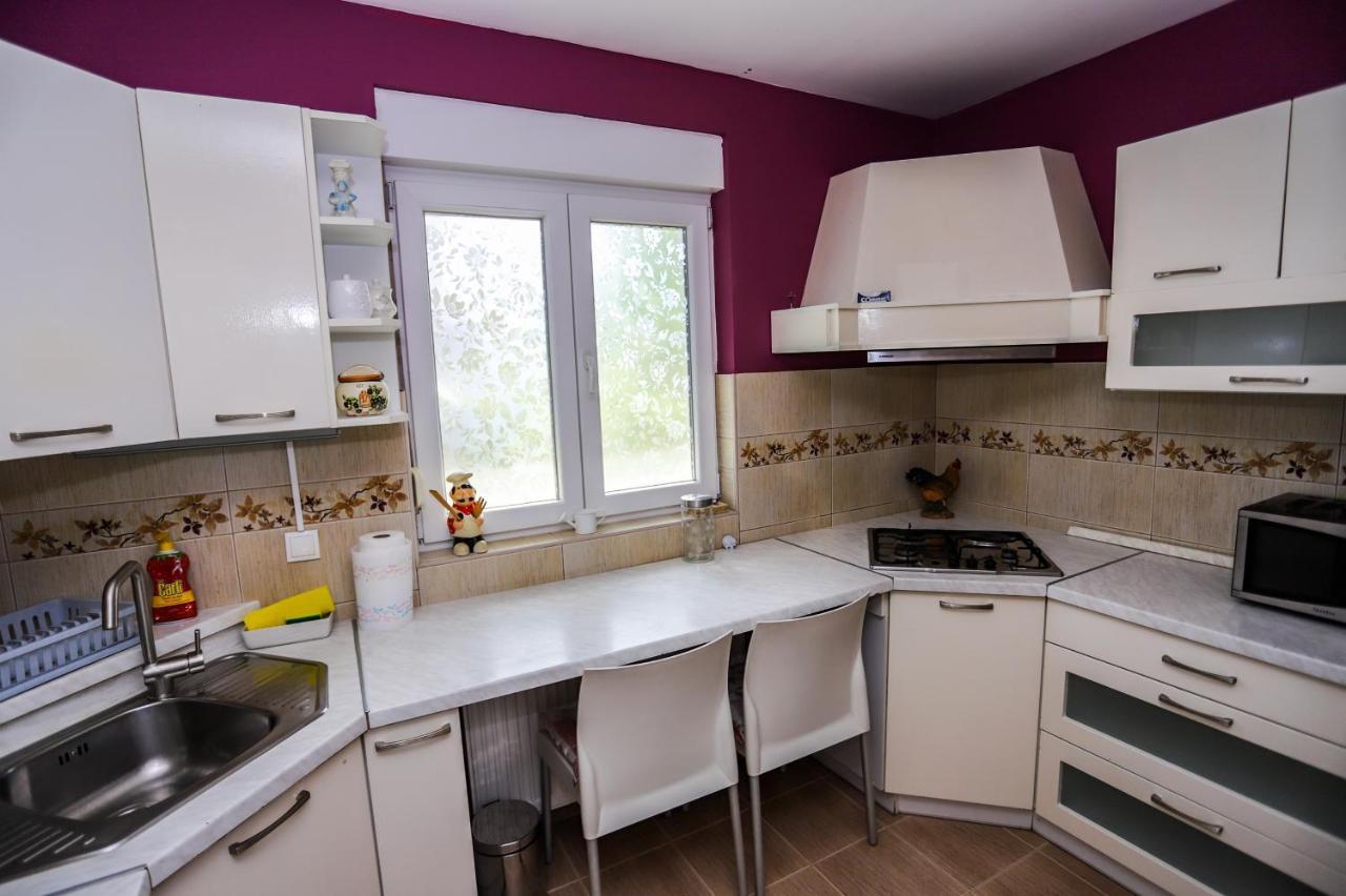Apartman Veronika จาโกโว ภายนอก รูปภาพ
