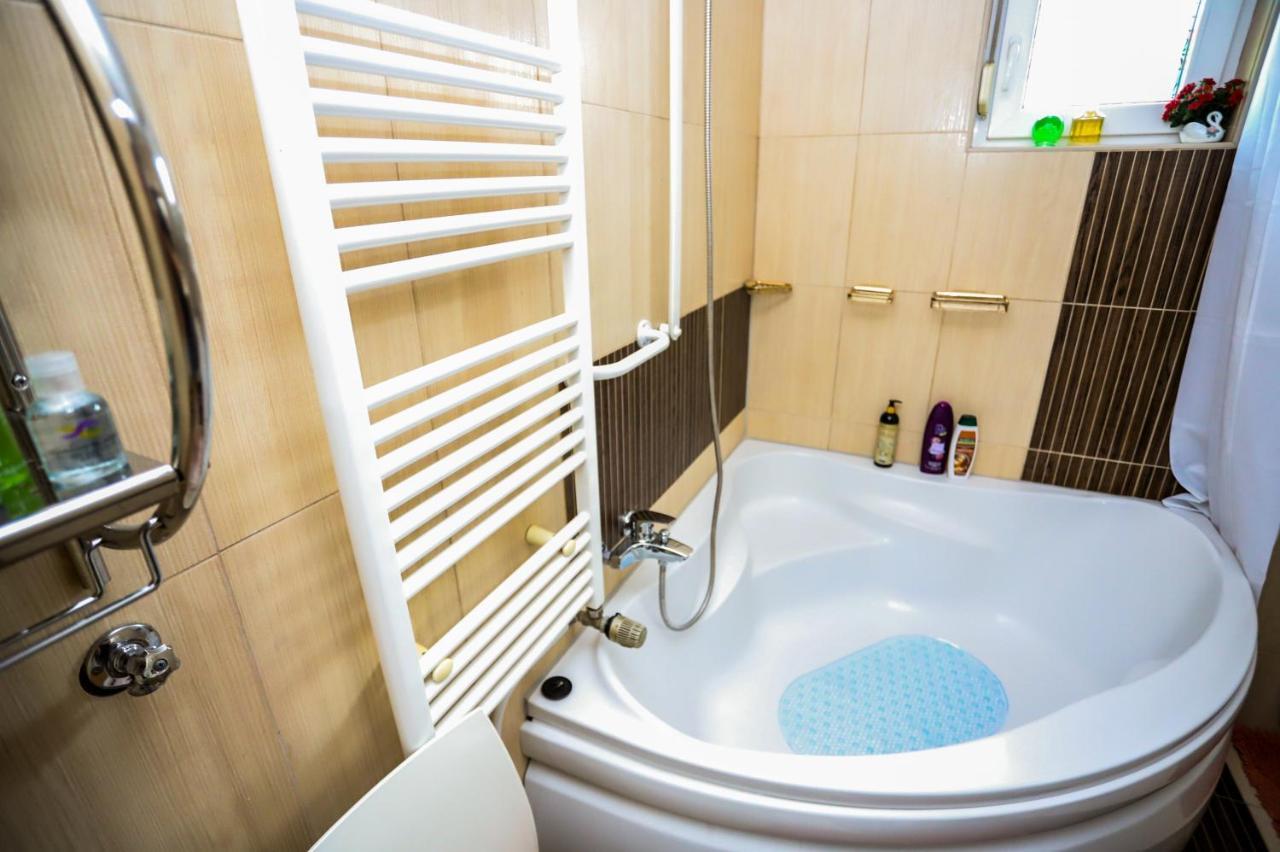 Apartman Veronika จาโกโว ภายนอก รูปภาพ